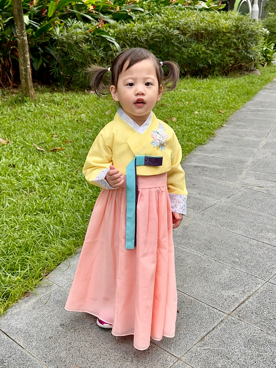 Yeong Korean Hanbok (Loved) – Weekend Kids