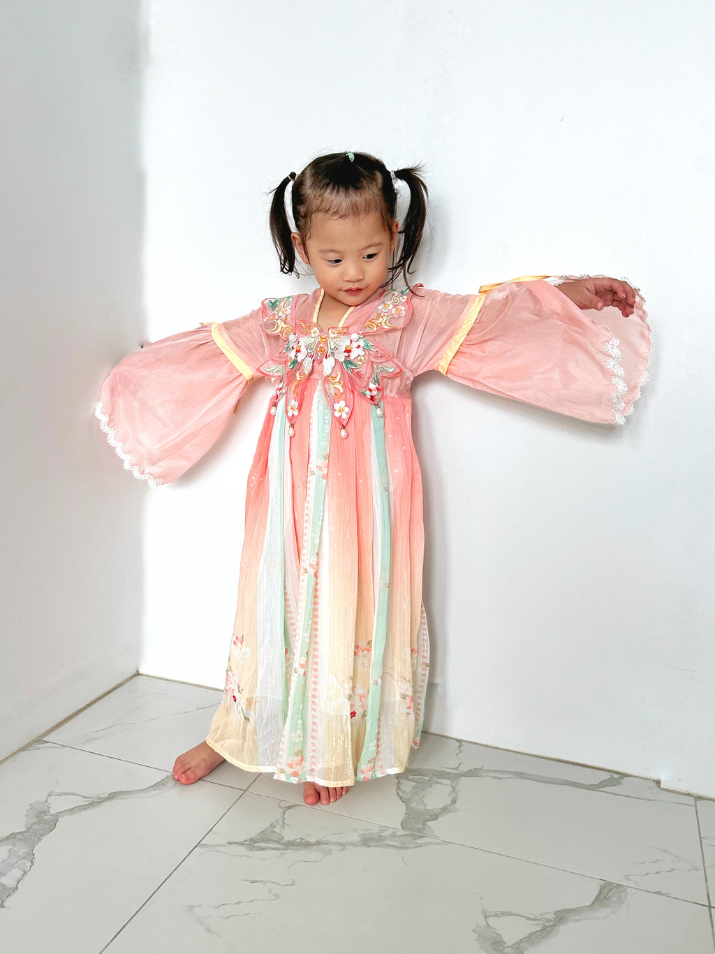 Jing Chinese Costume (Loved)