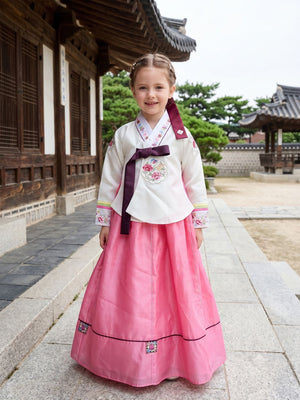 Eun Ha Hanbok (Loved)