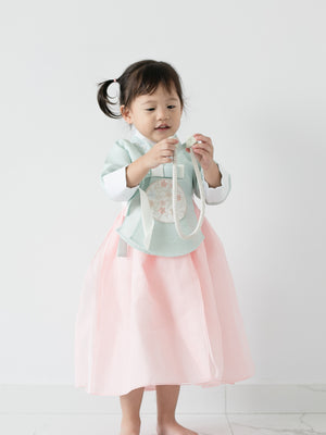Jiyoo Korean Hanbok (Loved)