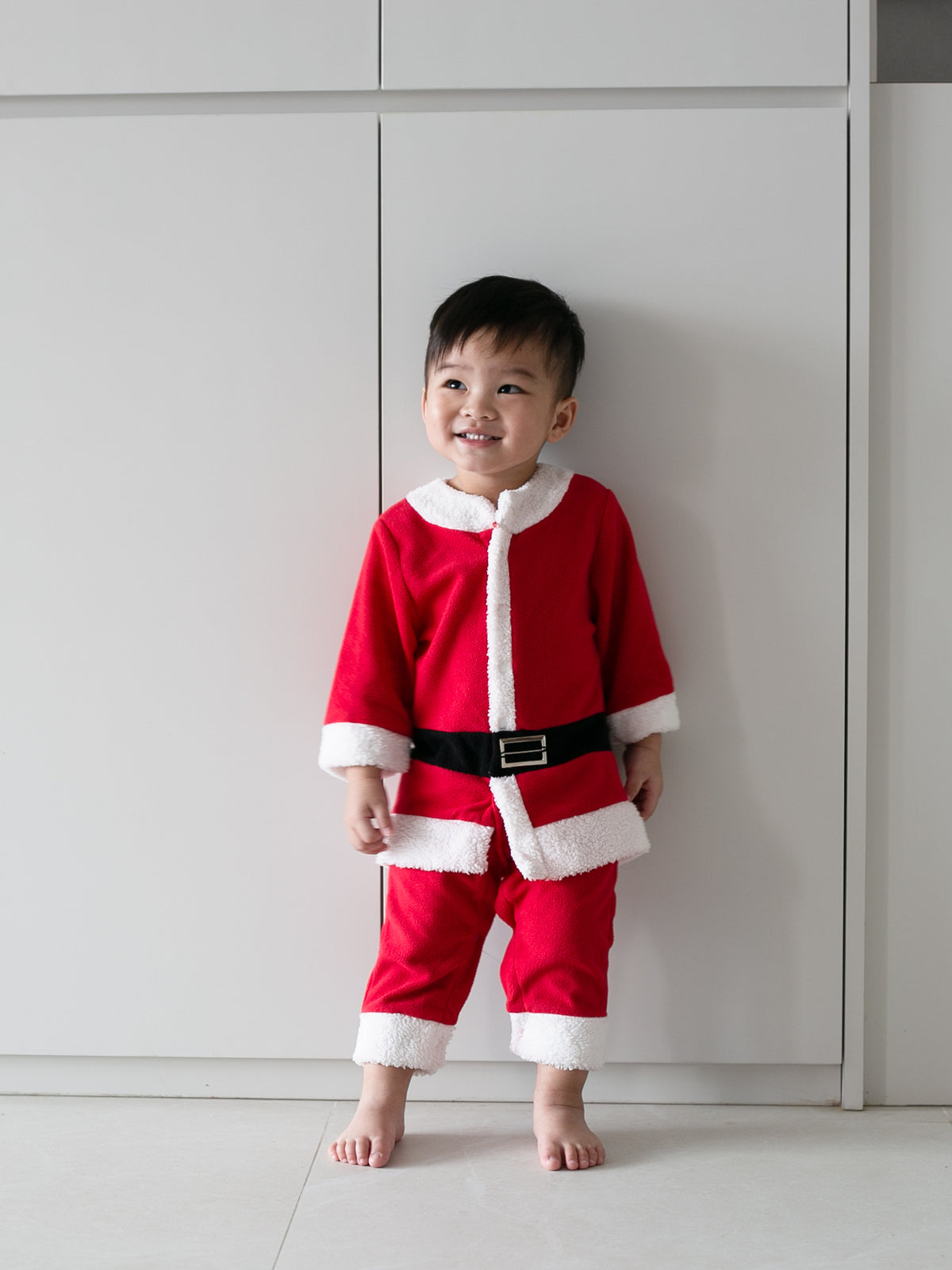 Nicholas Christmas Costume (Loved)