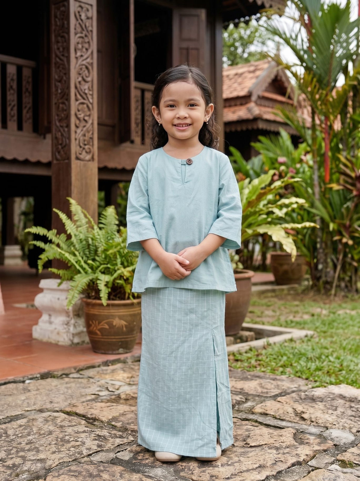 Laila Malay Costume (Loved)
