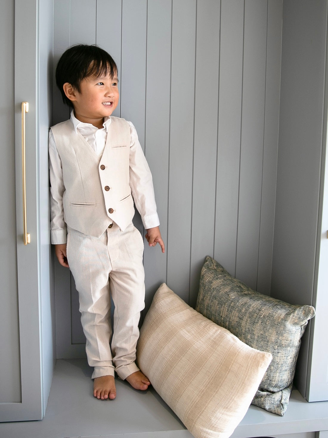 Silas Beige Vest Suit