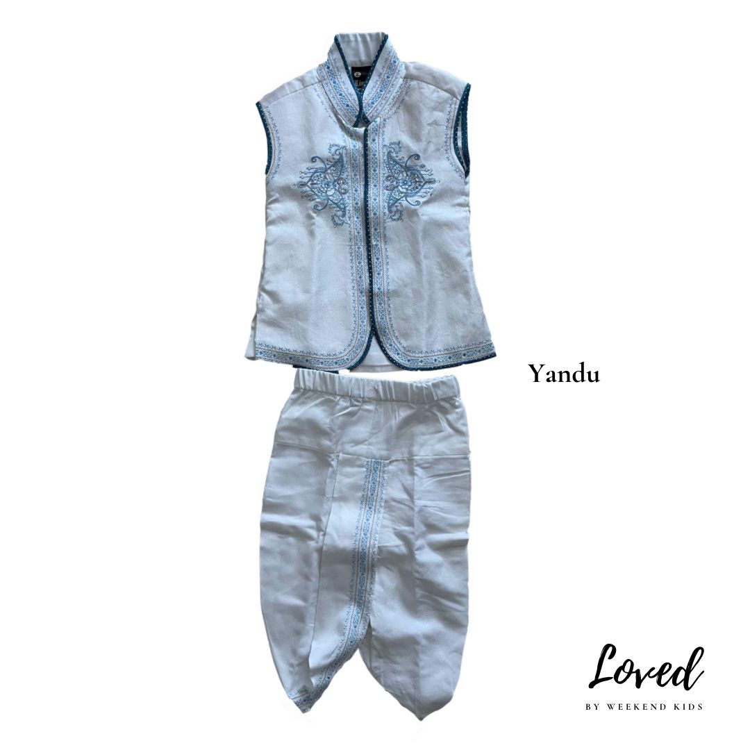 Yandu Deepavali Indian Costume (Loved)