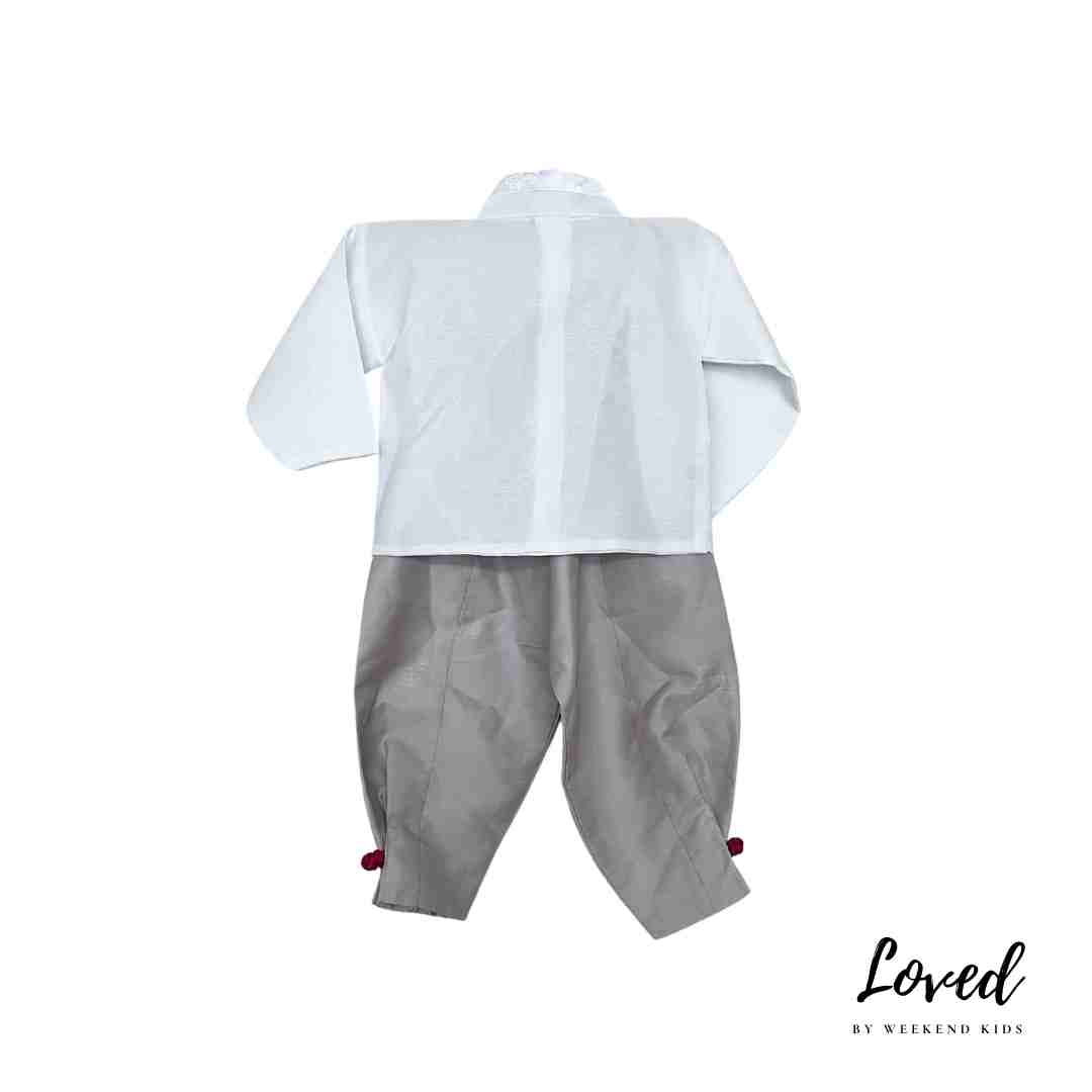 U-Jin Hanbok (Loved)