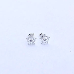Zita Snowflake Stud Earrings