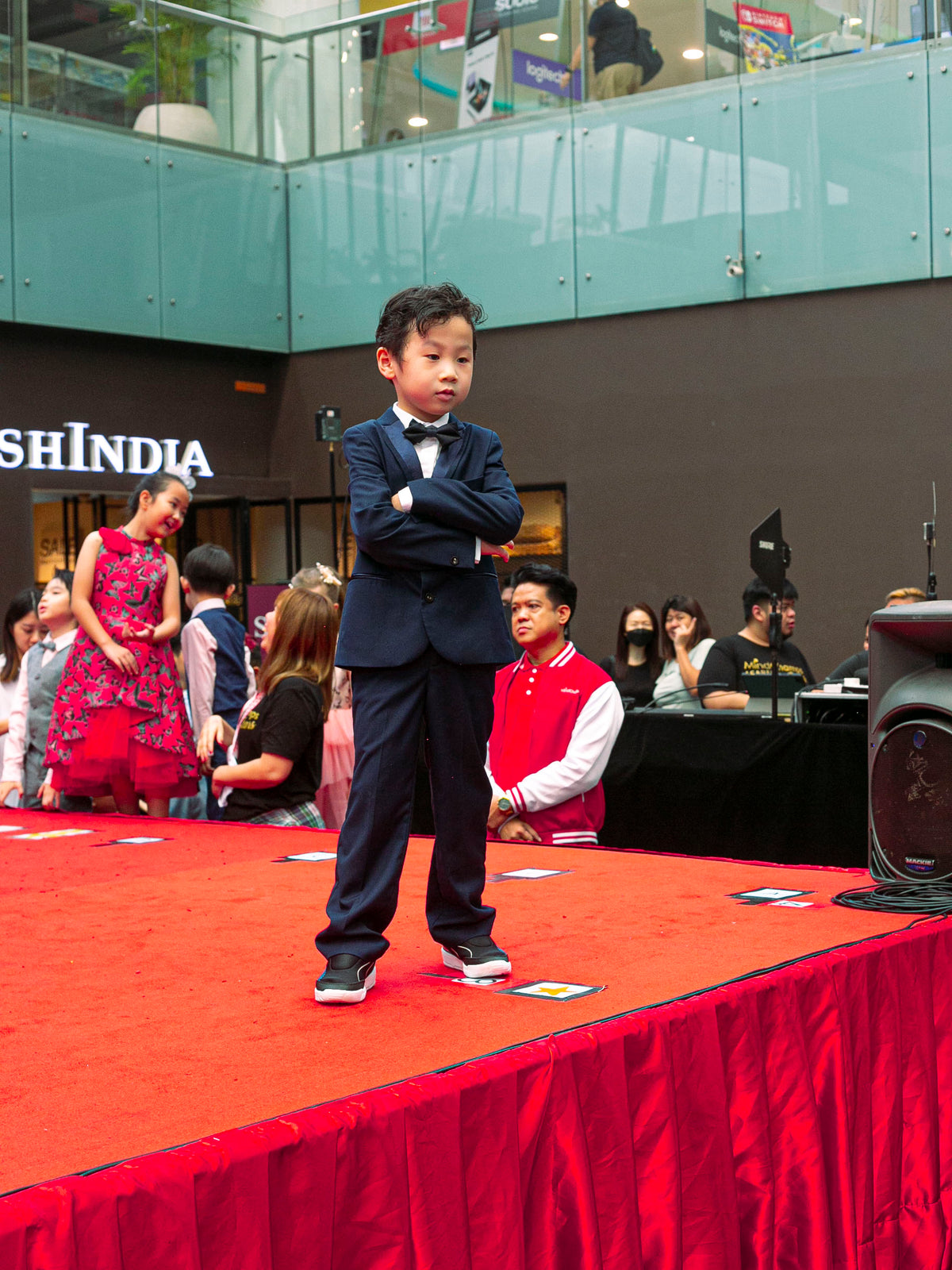 Thomas Navy Tuxedo Suit