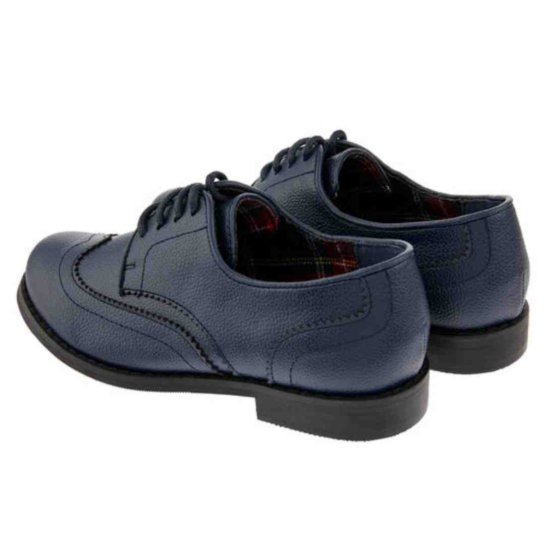 Quirrell Shoes