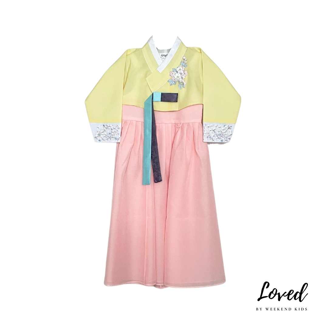 Yeong Korean Hanbok (Loved)